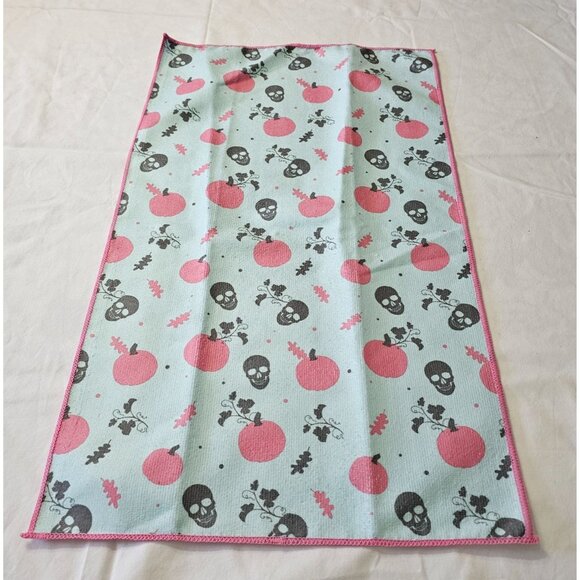 NWOT Skull & Pumpkin Print Microfiber Kitchen Towels Set Of 3 Halloween Decor - Picture 4 of 6